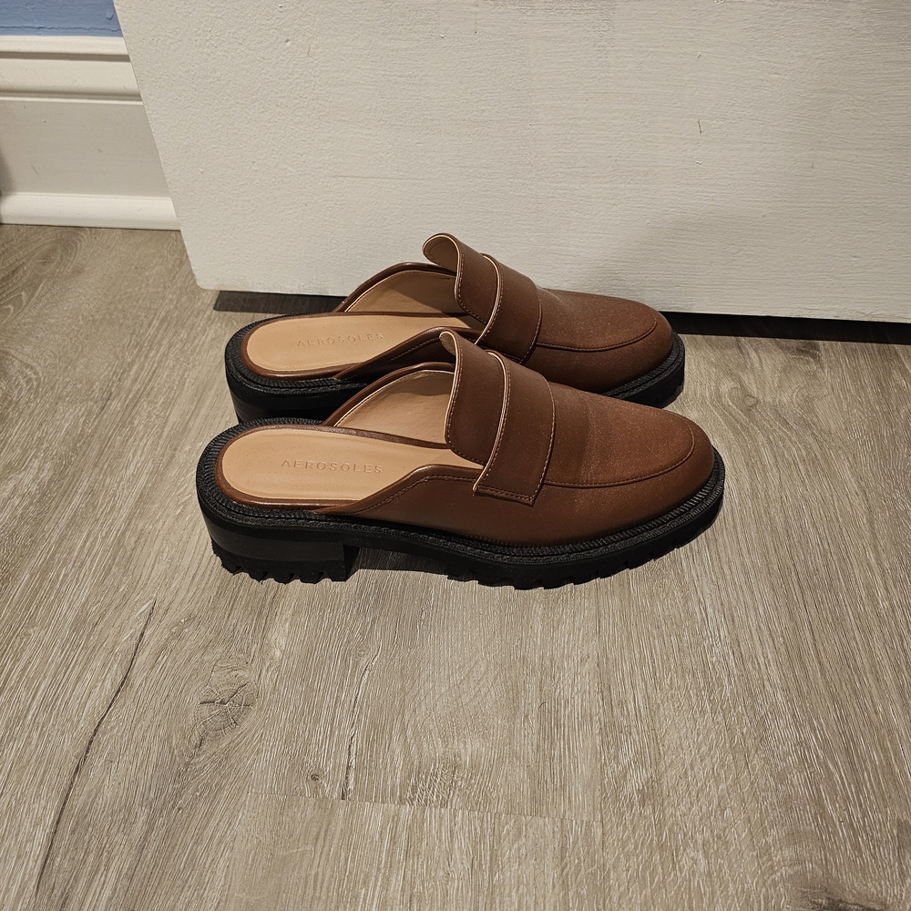 Aerosoles Reba Lug Sole Mules